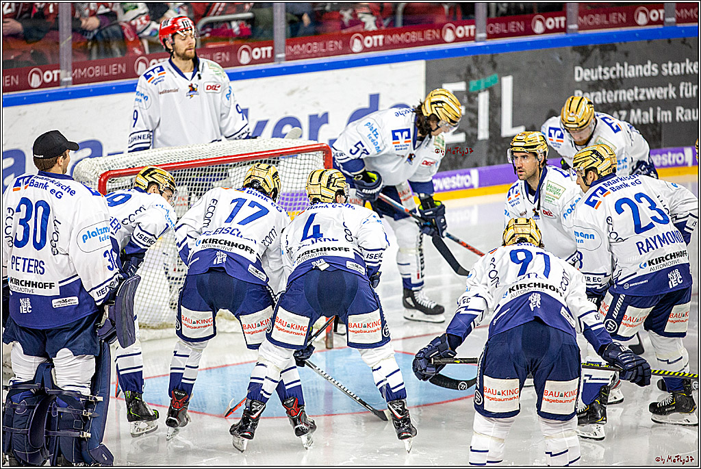 DEL; Koelner Haie - Iserlohn Roosters; Koeln, 01.12.2019